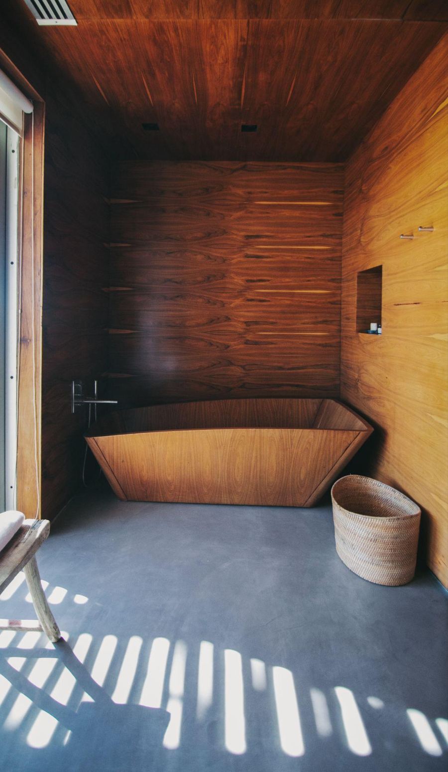 Vik Master Suite, view 8