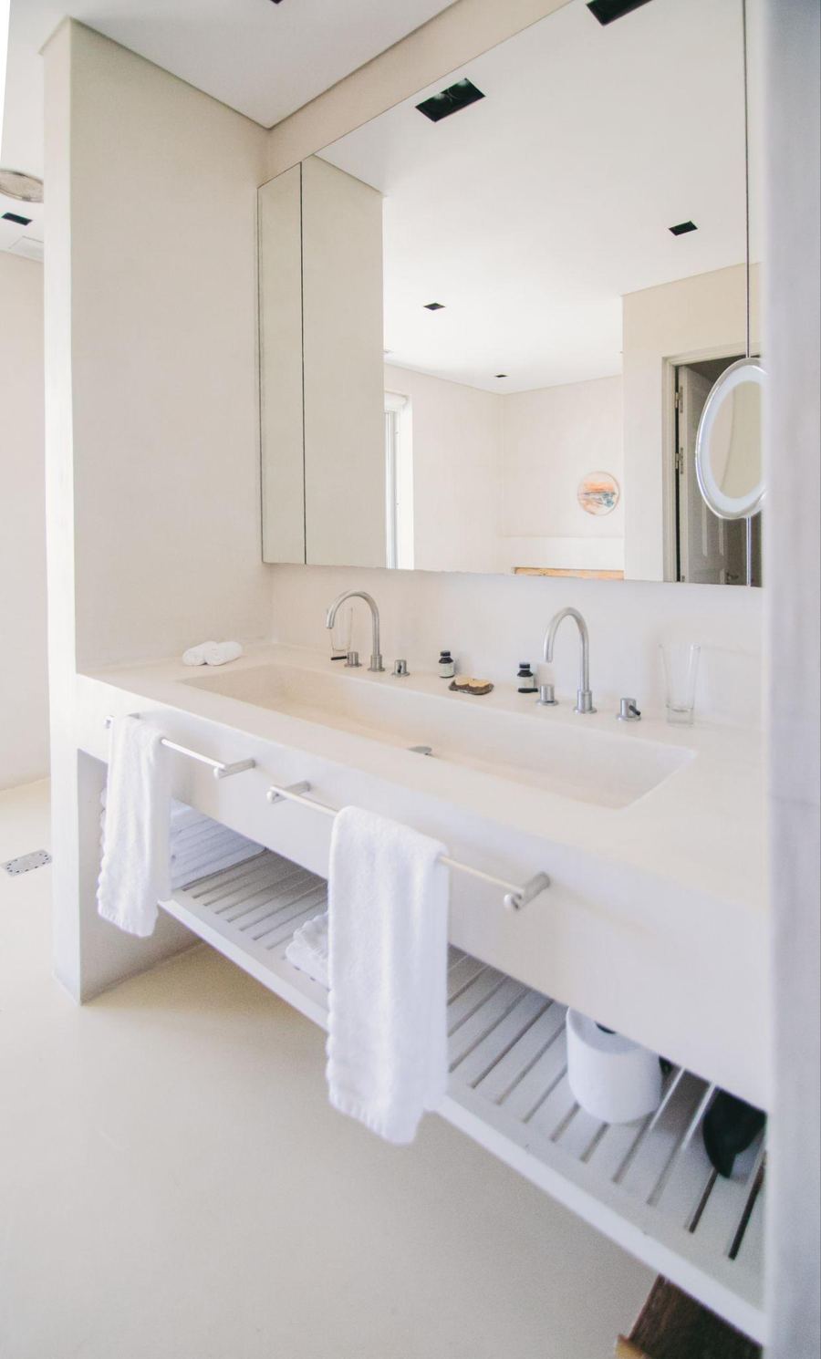 Seveso Master Suite, view 8