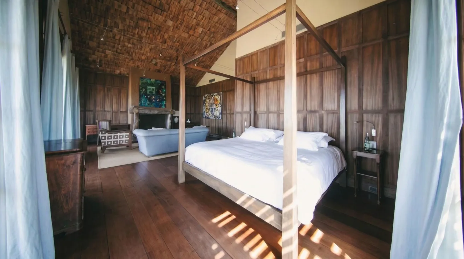 Vik Master Suite